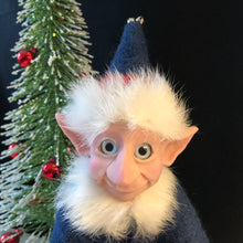 Santa's little buddy-Eddie the Elf!! Deposit only.  Total 395.00. Just pay the 200 deposit.