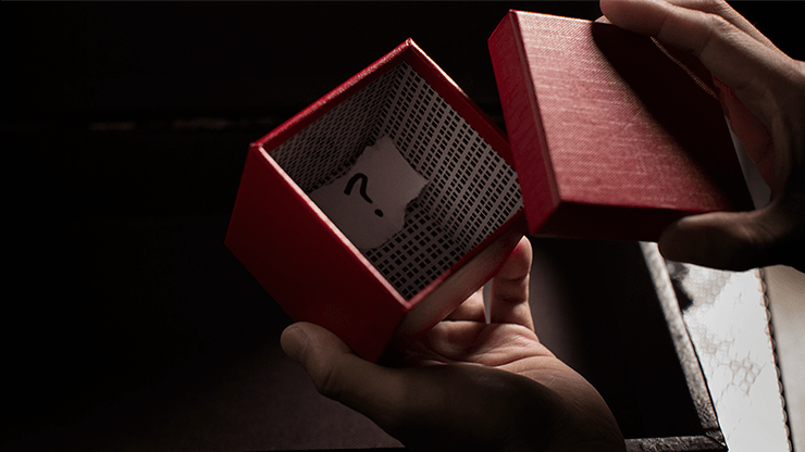 The Gift Yellow Limited Edition by Angelo Carbone.
